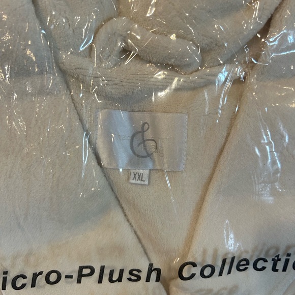 Chadsworth & Haig Microfiber Plush Robe XXLarge Ivory NWT (1324) - Picture 3 of 5